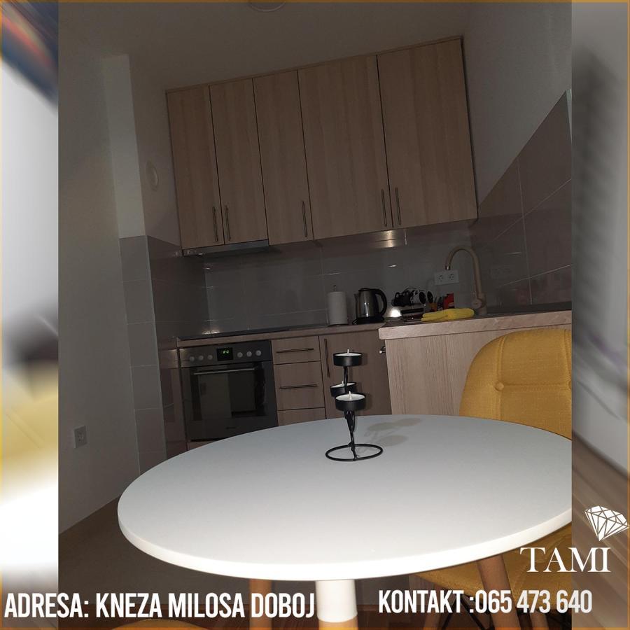 Apartman Tami Ντόμποϊ Εξωτερικό φωτογραφία